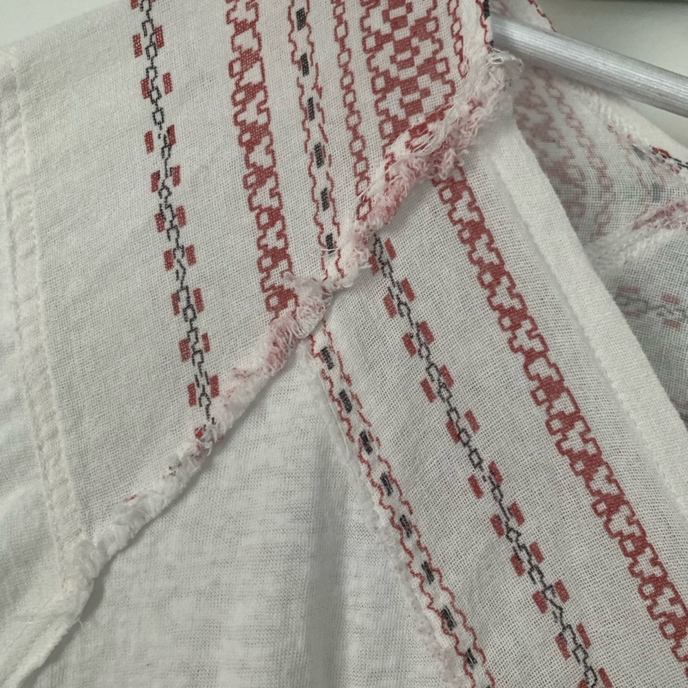 altar’d state Size S Flowy Blouse - Picture 5 of 6